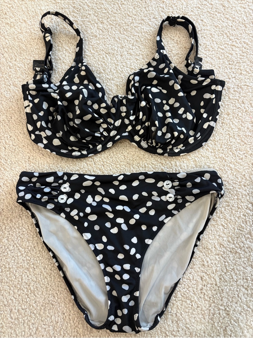 Fantasie Black & White Polka Dot Underwire Bikini - Picture 8 of 8
